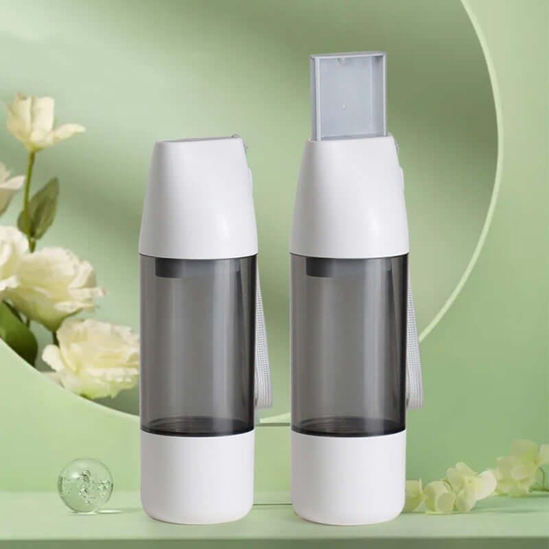 PELOSETTINSHOP Portable Dog Water Bottle 350ml in an elegant design, perfect for outdoor adventures with pets.